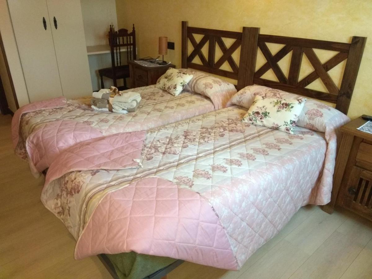 La Cerca De Dona Jimena Guest House Modubar de San Cibrian ภายนอก รูปภาพ