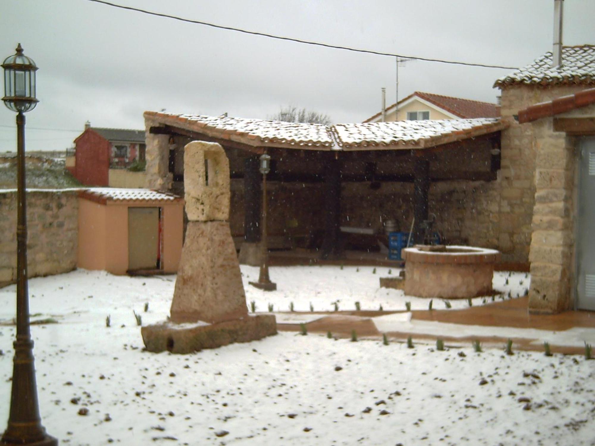 La Cerca De Dona Jimena Guest House Modubar de San Cibrian ภายนอก รูปภาพ